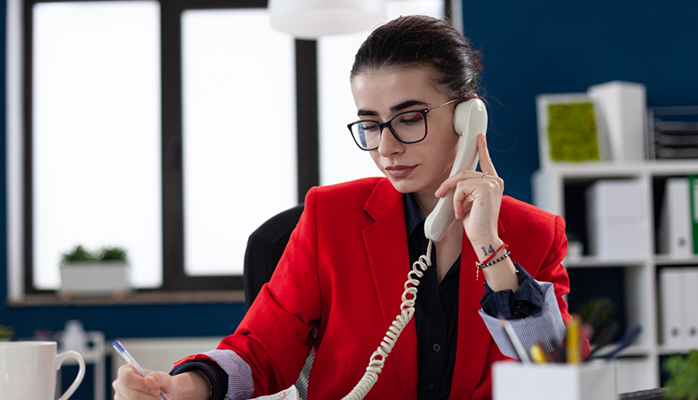 The Cheapest Way to Call Internationally on Mobile Phone